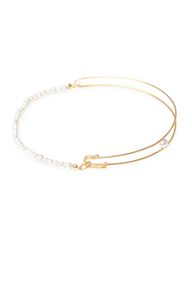 The EGOMET Safety Pin Pearl Choker Necklace