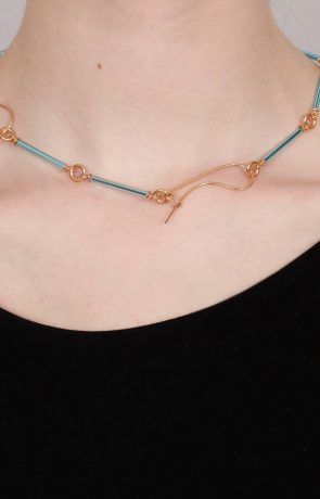 Neon Blue necklace-earrings