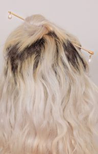 Pearls hair pin
