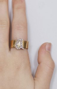 Letter Ring