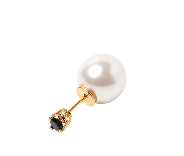 Black and Pearl Piercing